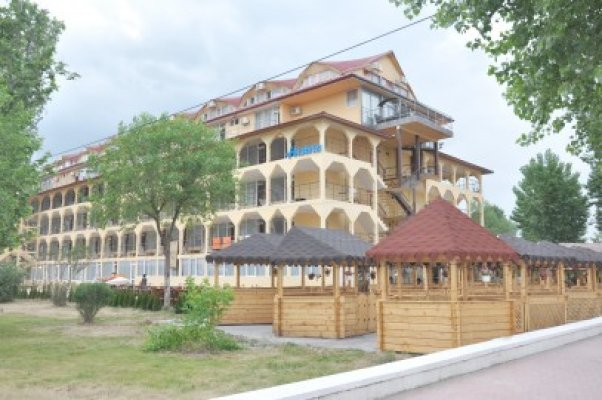 Bosânceanu, nici nu visai ce te aşteaptă: Hotelul Histria va fi demolat